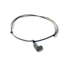 Load image into Gallery viewer, DAINTY Single Thread Bracelet Heart - Grey - No Memo